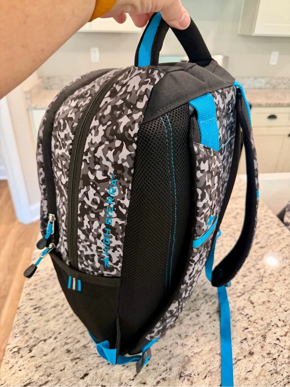 High Sierra Access Laptop Backpack Black Gray Camo Turquoise Travel like New